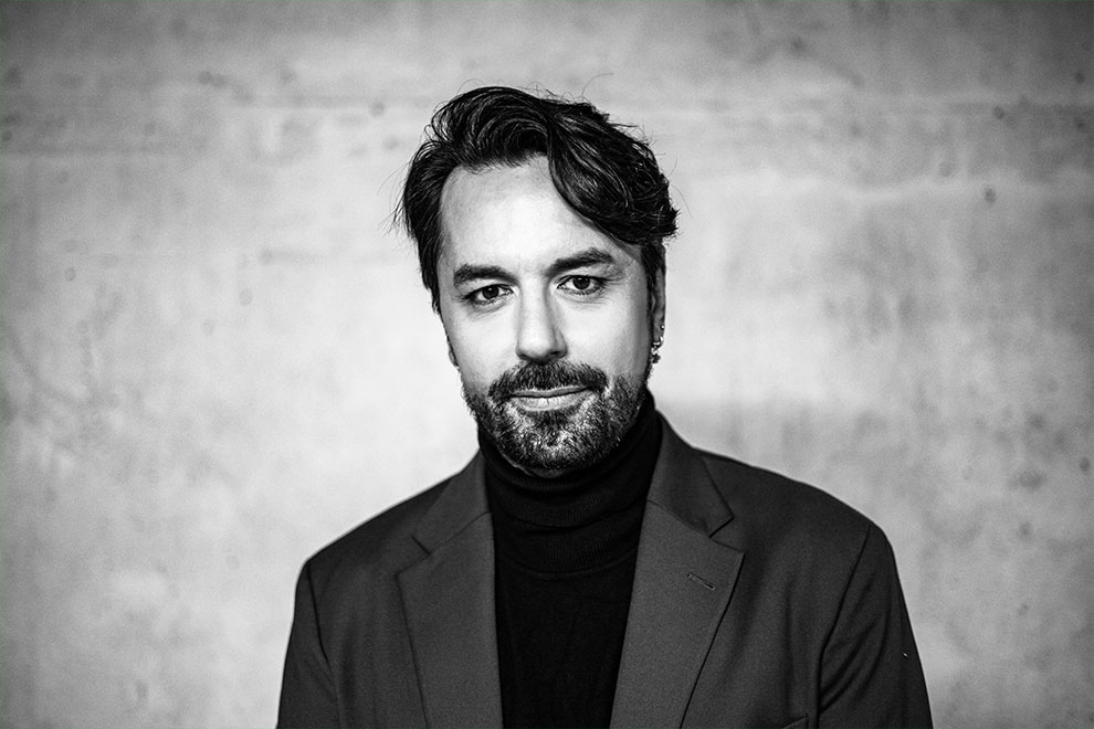 BERNARDO MENDONÇA